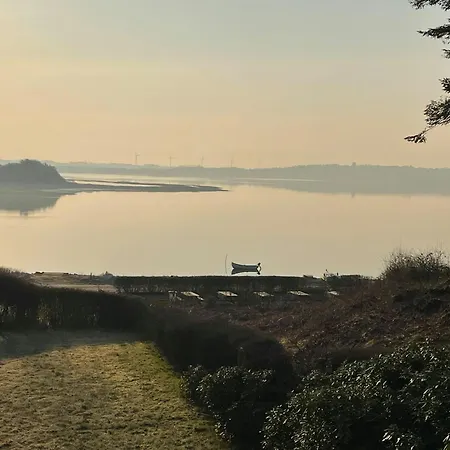 Ferienhaus Stunning Sunrises Over Harre Vig Roslev