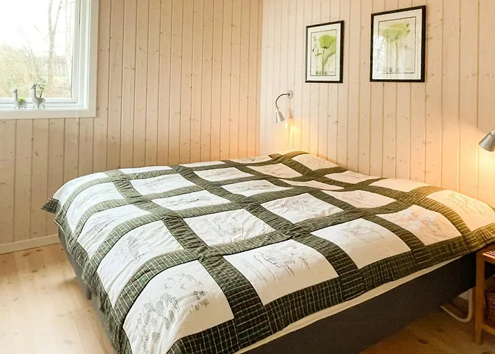 Stunning Sunrises Over Harre Vig *